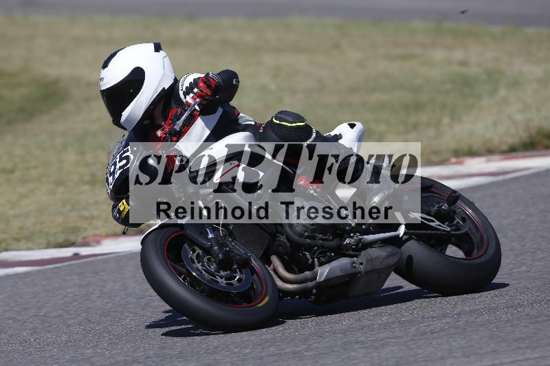 /12 30.04.2026  Speer Racing ADR/Gruppe gelb/195